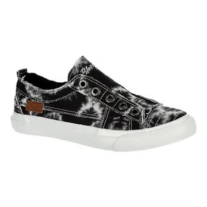 Blowfish Play Tie Dye Sneaker